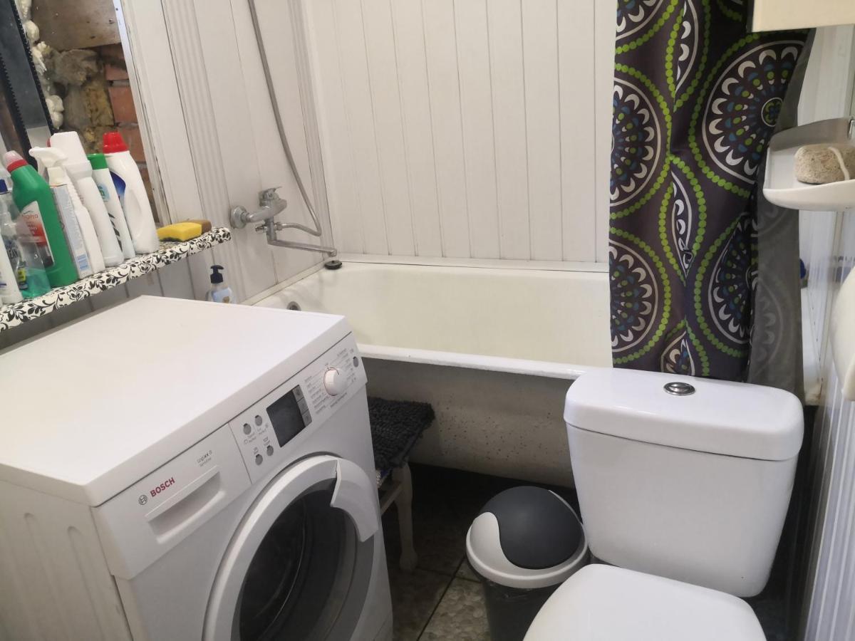 Kambario Nuoma Namelyje Hotel Kaunas Buitenkant foto